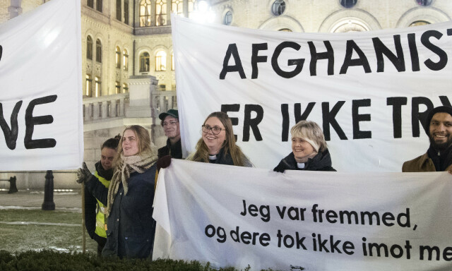 Fanget mellom kaos og regelsamfunn